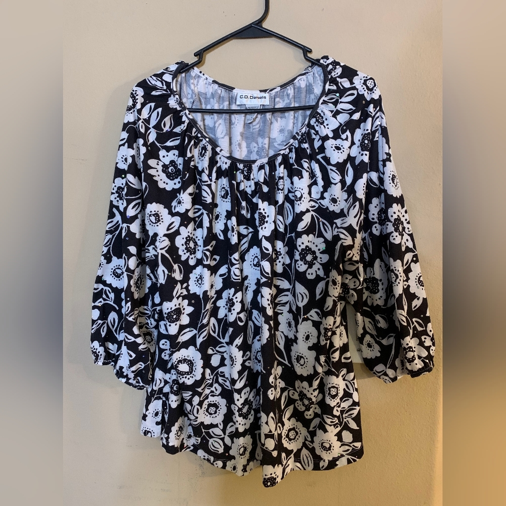 C.D. Daniels Black and White Blouse with Bling